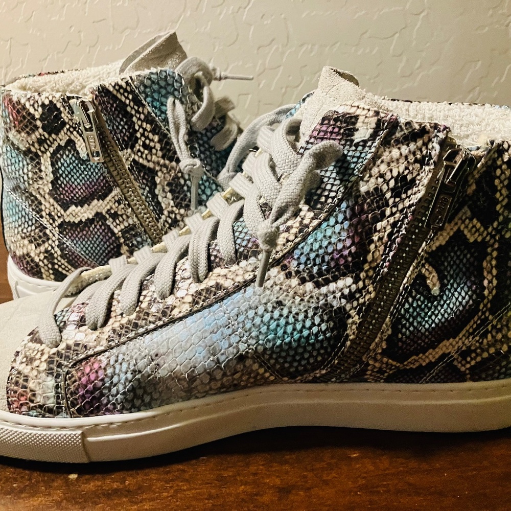 Women’s size 11 P448 purple and turquoise snakeskin and suede sneakers…